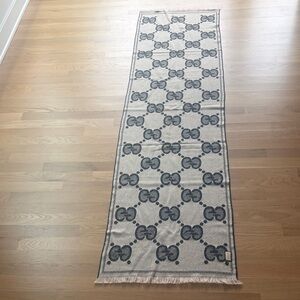 Gucci Big Double GG Unisex Scarf